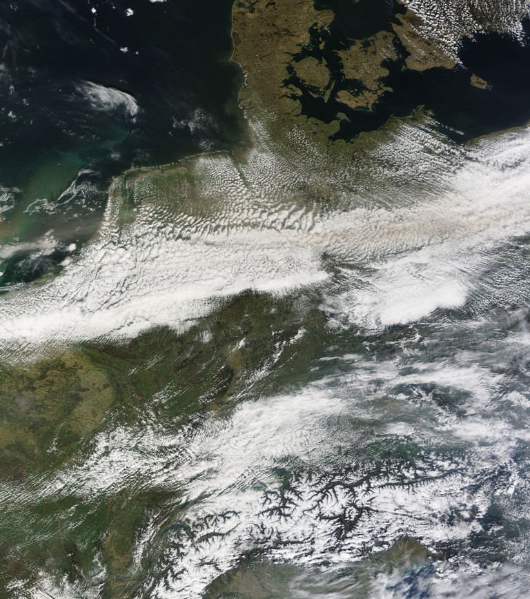 Aswolk 16 april 2010 weer
